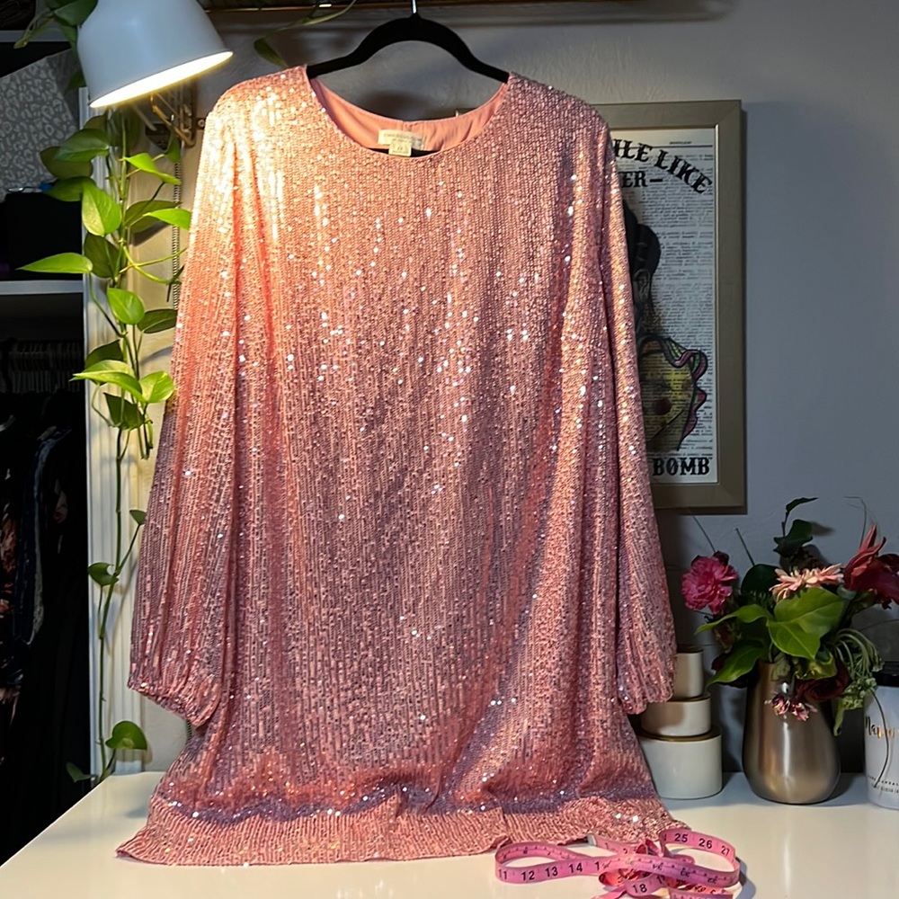 Pink sequins, sparkly dress, 2X